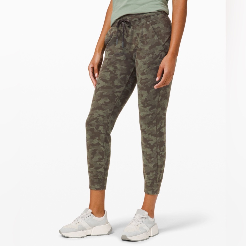 Lululemon Ready To High-Rise Joggers